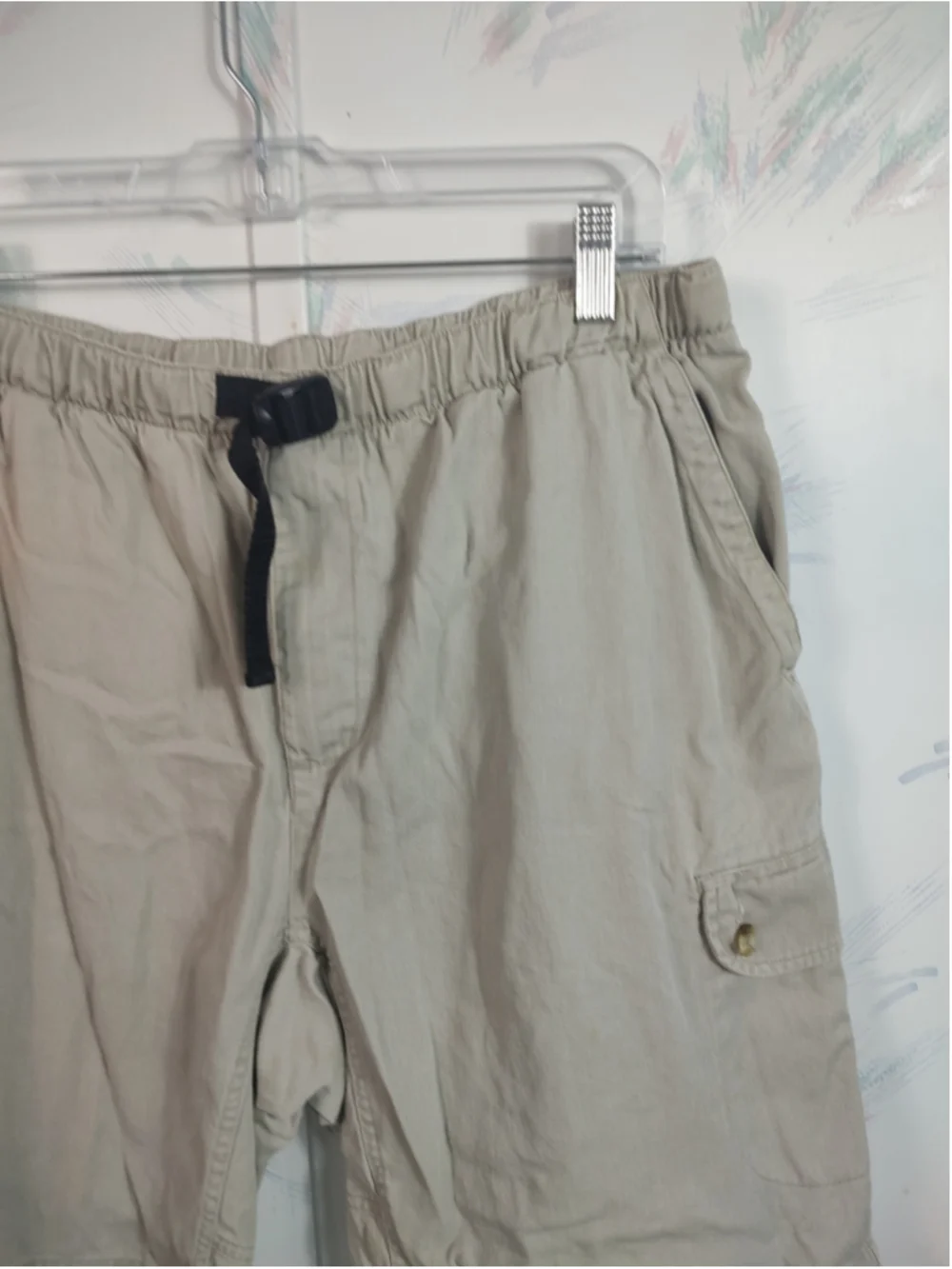 men's Columbia Cargo Shorts Beige Black Belted M